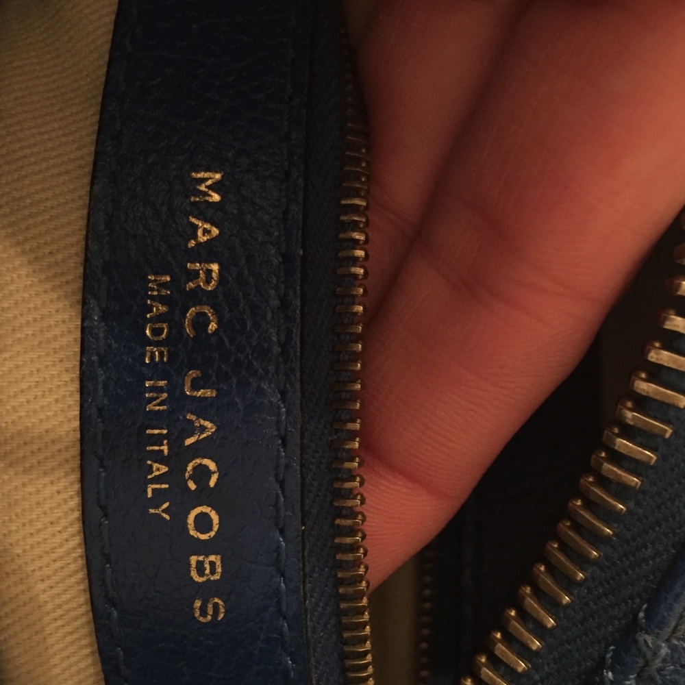 Cobalt blue Marc Jacobs bag - Picture 3 of 4
